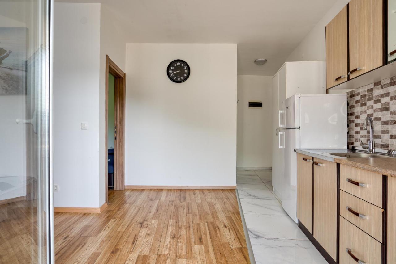 Apartmani Cukic Rafailovici Будва Екстер'єр фото