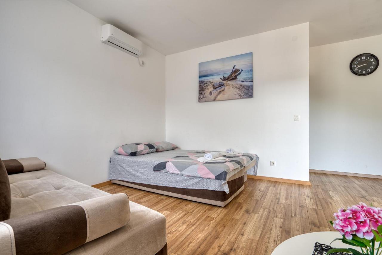 Apartmani Cukic Rafailovici Будва Екстер'єр фото