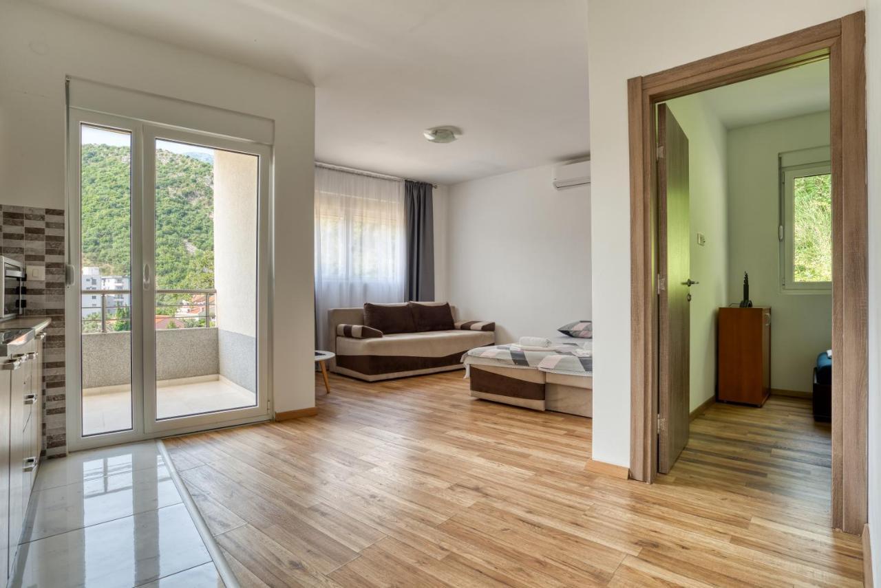 Apartmani Cukic Rafailovici Будва Екстер'єр фото