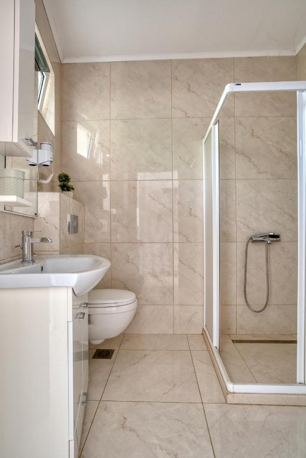 Apartmani Cukic Rafailovici Будва Екстер'єр фото