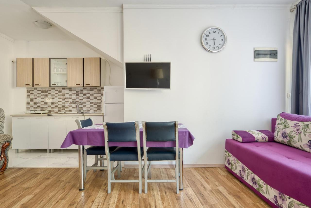 Apartmani Cukic Rafailovici Будва Екстер'єр фото